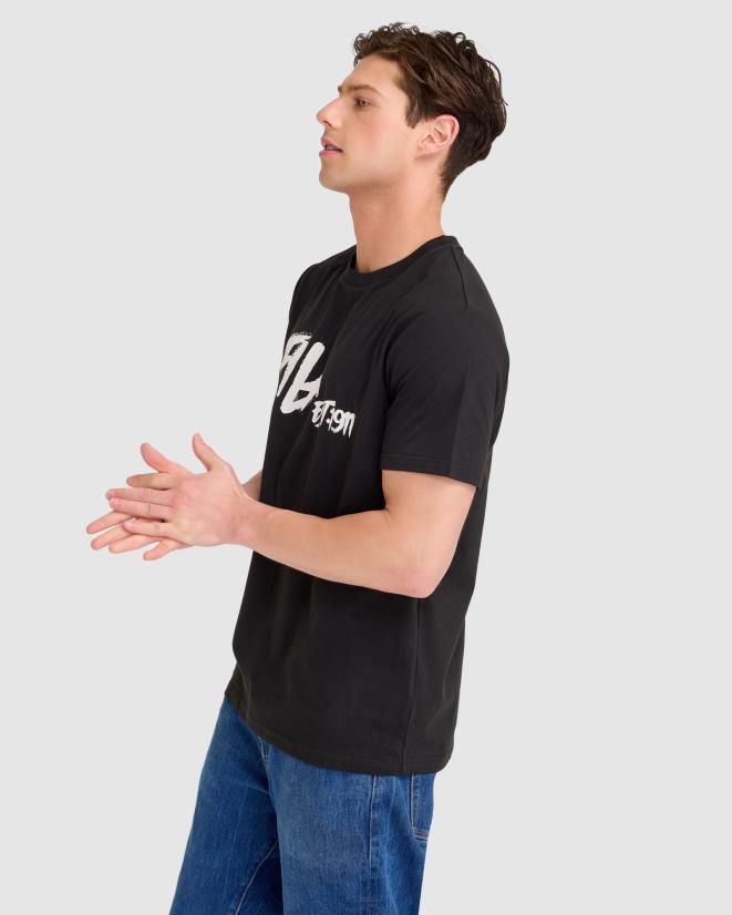 שָׁחוֹר FILA לואיס טי שחור פילה 68LF2315