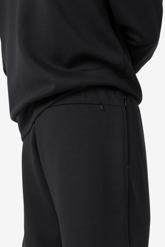 FILA פילה בלבן קצר 68LF640